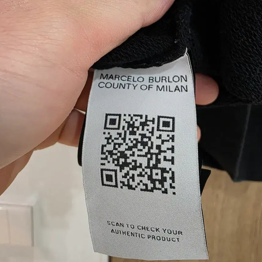 [BUNJANG] Marcelo Burlon Wing Sweatshirt / 정품 마르셀로불론 윙 맨투맨 S