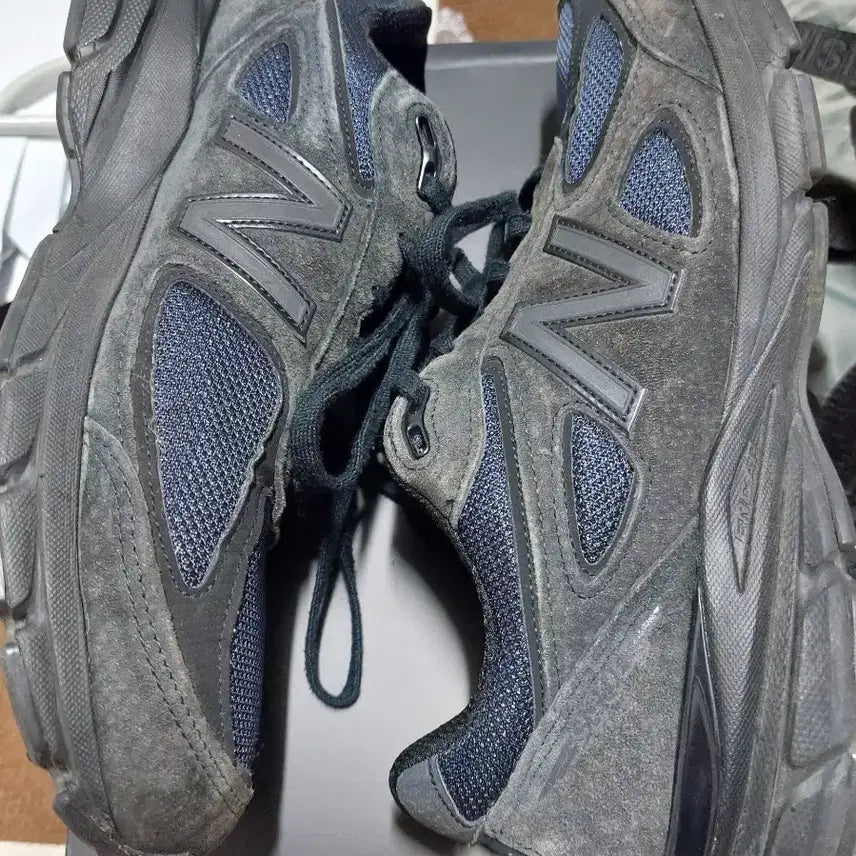 [BUNJANG] New Balance Jound 990v4 Navy Sneakers / 뉴발란스 자운드990v4 네이비 (290)