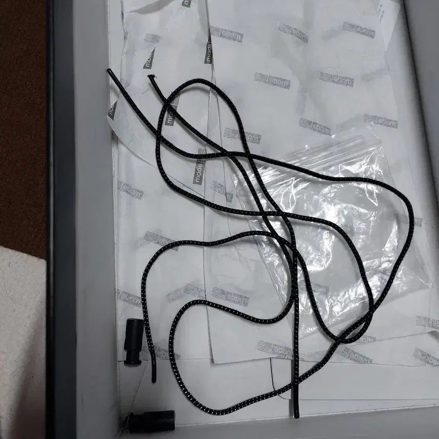 [BUNJANG] New Balance Jound 990v4 Navy Sneakers / 뉴발란스 자운드990v4 네이비 (290)