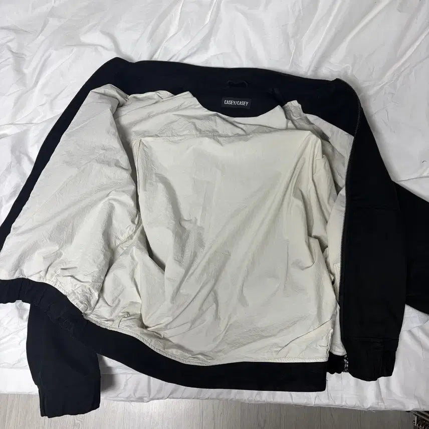 [BUNJANG] CASEY CASEY Mika Blouson Black / 케이시 케이시 CASEY CASEY Mika Blouson Black