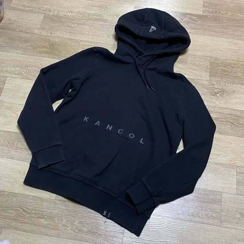 [BUNJANG] Kangol Hooded Sweatshirt Black / 캉골 후드티 블랙 교신