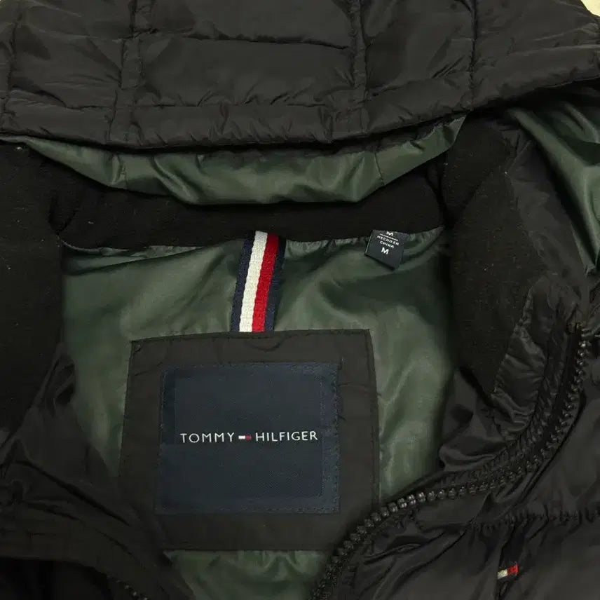 [BUNJANG] Tommy Hilfiger Black Hooded Padded Jumper (M) / 타미힐피거 블랙 후드 패딩 점퍼 M