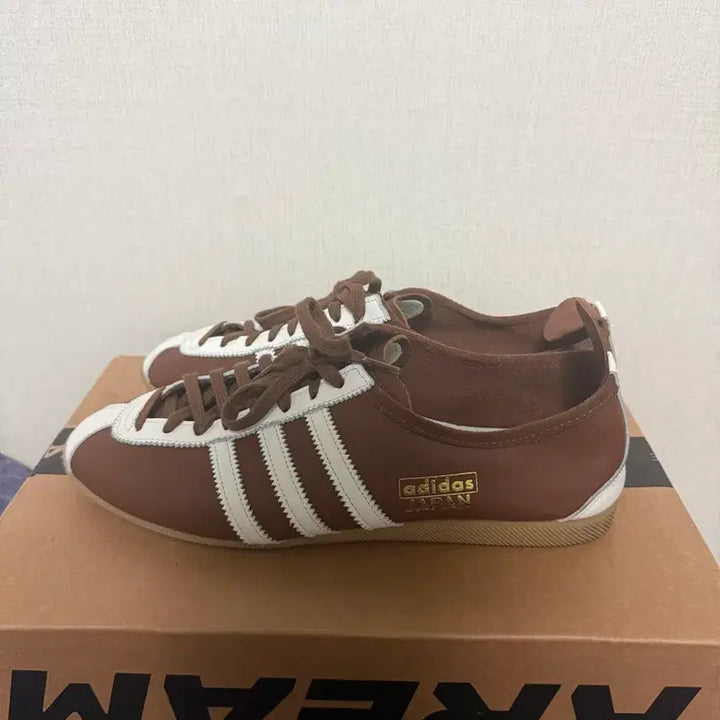 [BUNJANG] Adidas Japan Brown 300 / 아디다스 재팬 브라운 300