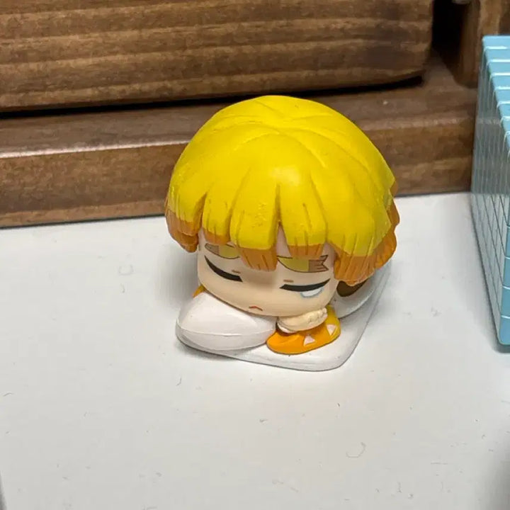 [BUNJANG] Demon Slayer Zenitsu Onemutan Gacha / 귀칼 오네무탄 가챠 젠이츠