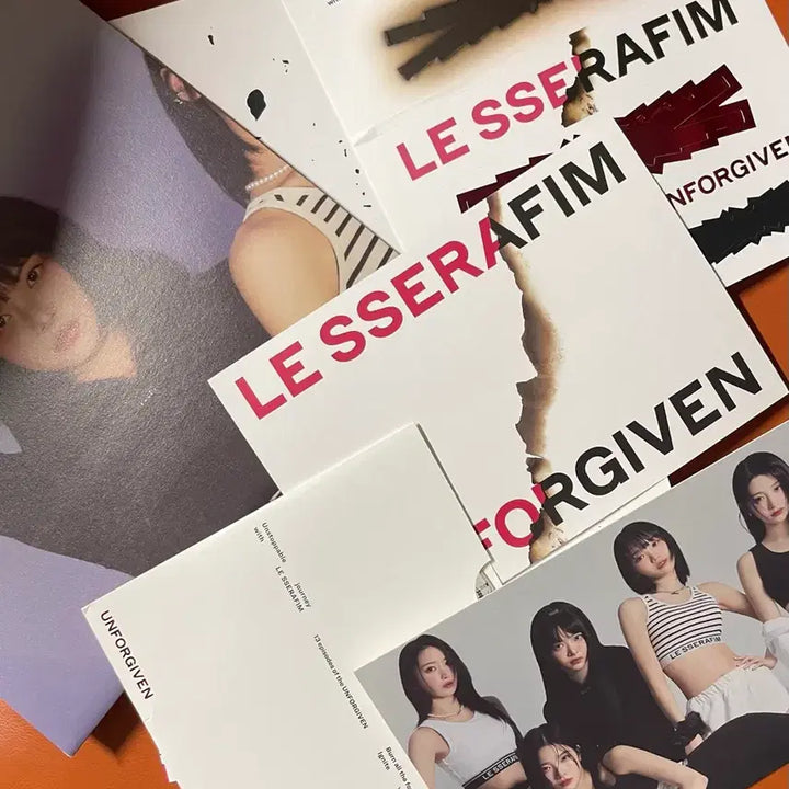 [BUNJANG] LE SSERAFIM Unforgiven Vol. 1 Regular Edition Album / 아이돌 앨범 개봉 판매 르세라핌