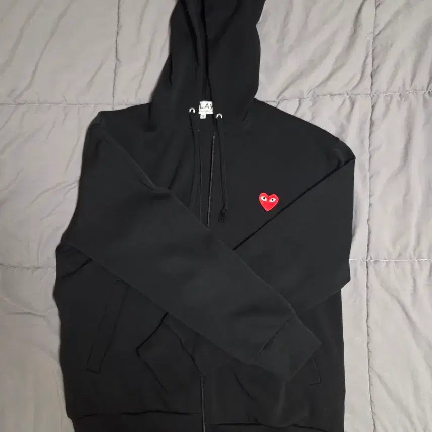 [BUNJANG] Comme des Garçons Black Heart Logo Hoodie Zip-Up XL / 꼼데가르송 블랙 하트 로고 후드집업