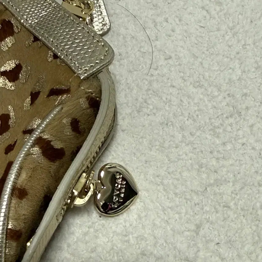 [BUNJANG] Lovecat Leopard Pattern Shoulder Bag / 러브캣 레오파드 패턴 숄더백