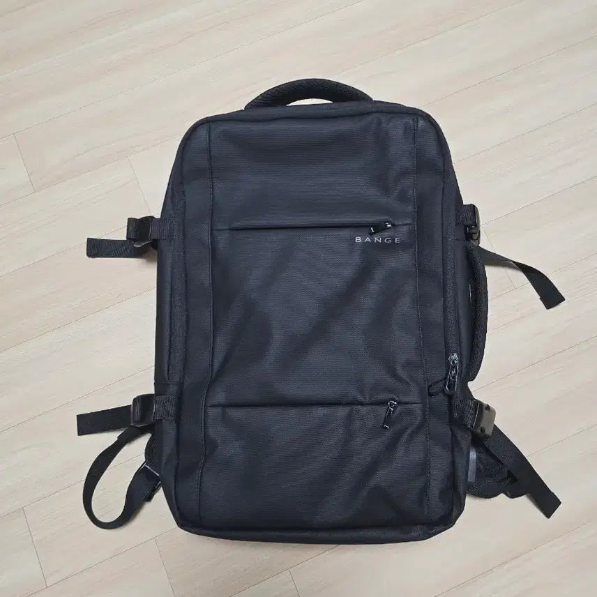 [BUNJANG] BANGE 37L Backpack Black / BANGE 확장형 남성 백팩 블랙 37L