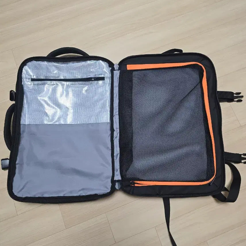 [BUNJANG] BANGE 37L Backpack Black / BANGE 확장형 남성 백팩 블랙 37L