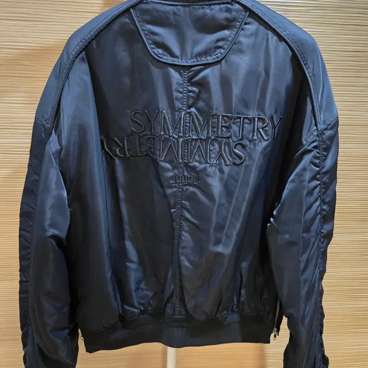 [SOLD OUT] 19fw 준지 ma-1 마원 항공점퍼 오버핏 48사이즈.