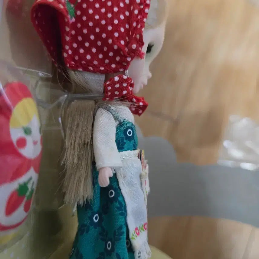 [BUNJANG] Puchi Blythe Bebe Babushka Doll / 푸치 푸치브라이스 베베 바부슈카