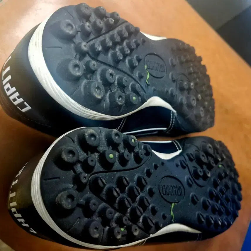[BUNJANG] Captain Futsal Shoes 245 / 캐피텐 풋살화 245