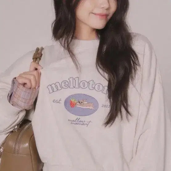 [BUNJANG] Melotory Rabbit Embroidery Sweatshirt Light Gray Melange / 원가 6만원대| 무신사 멜로토리 래빗 자수 스웨트셔츠 라이트그레이멜란지