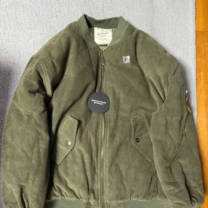 [BUNJANG] WV Project Tart Corduroy Bomber Jacket / 더블유브이프로젝트 타르트 코듀로이 항공점퍼