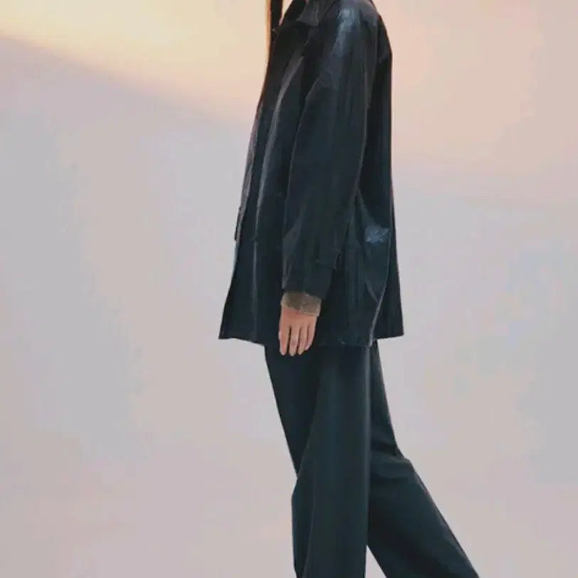 [BUNJANG] Kuho Plus Faux Leather Oversized Coat / 2023.구호플러스)페이크 레더 오버핏 코트