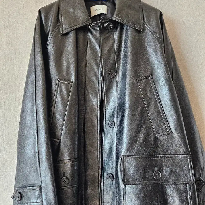 [BUNJANG] Kuho Plus Faux Leather Oversized Coat / 2023.구호플러스)페이크 레더 오버핏 코트