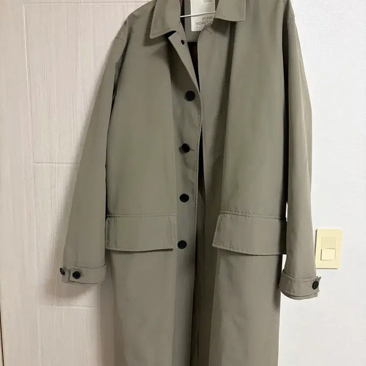 [SOLD OUT] 자라 스튜디오니콜슨 워터프루프 트렌치코트