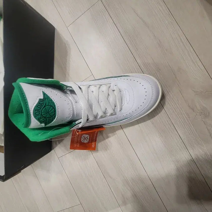[BUNJANG] Nike Air Jordan 2 Retro (Size 235) / 나이키 에어 조던 2 레트로  235