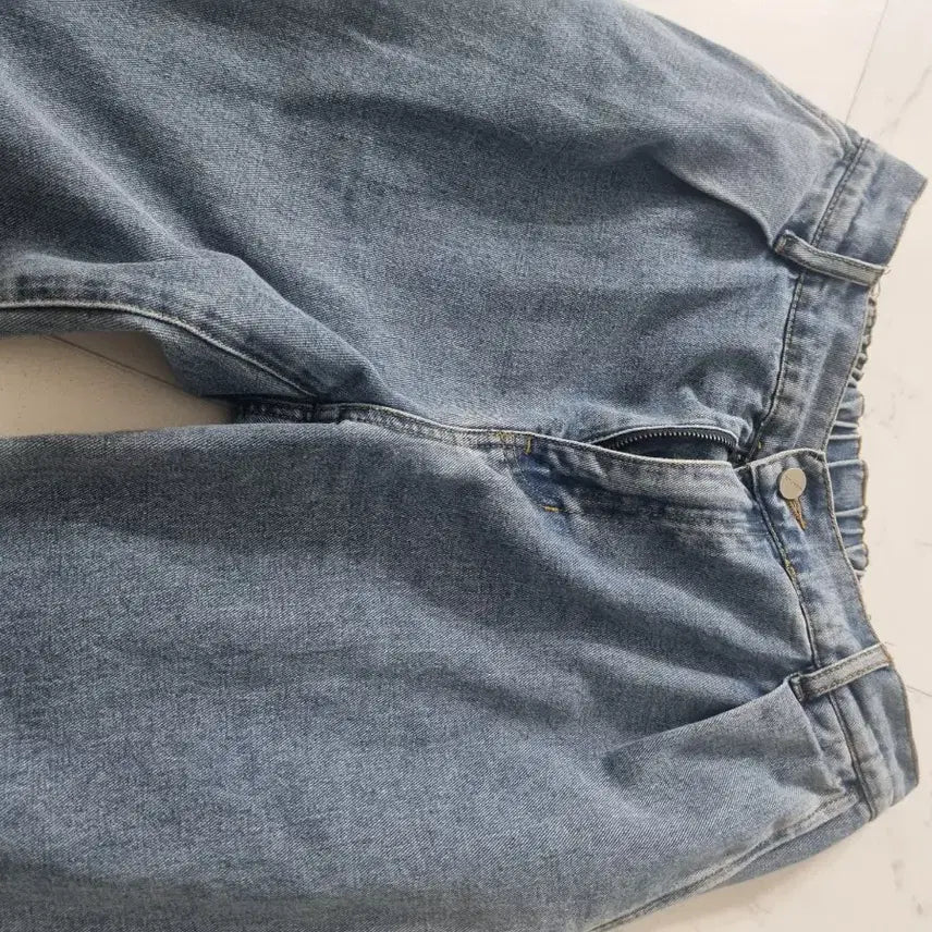 [BUNJANG] Light Blue Wide Denim Pants / 연청색 와이드 데님 팬츠