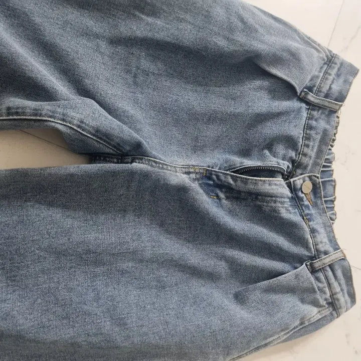 [BUNJANG] Light Blue Wide Denim Pants / 연청색 와이드 데님 팬츠