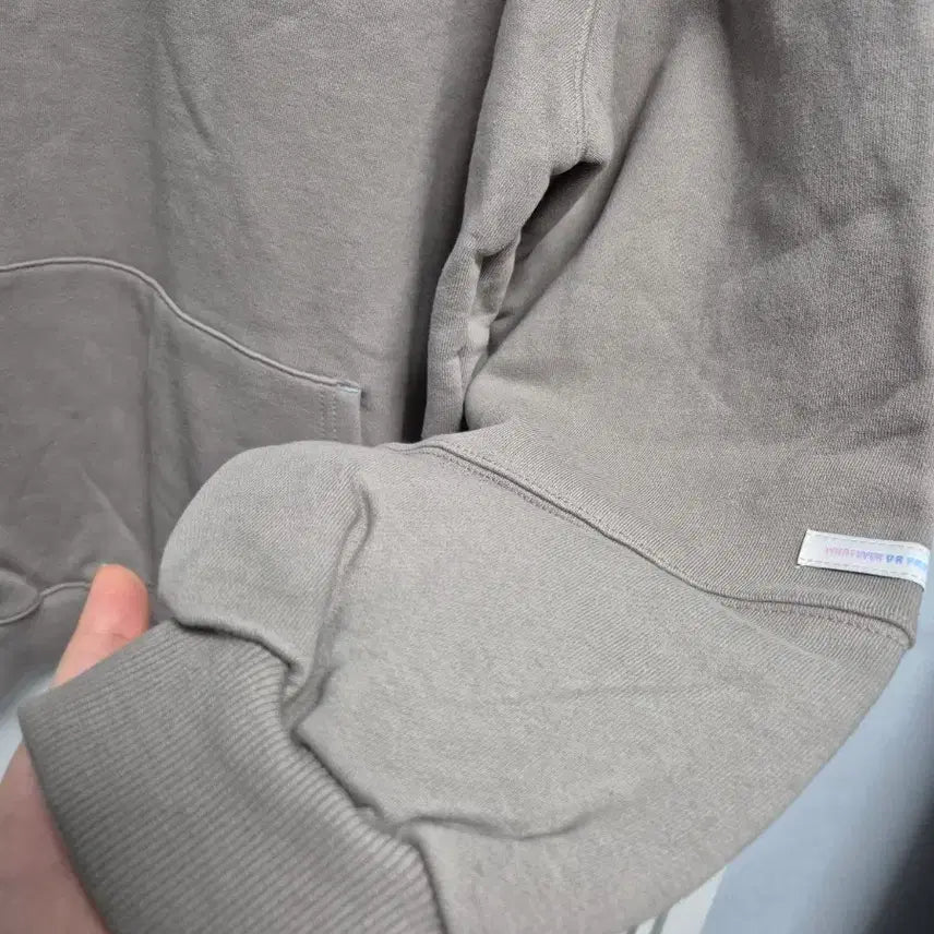 [BUNJANG] BT21 Koya Fleece Hoodie L / BT21 코야 기모 후드티 L (남녀공용)