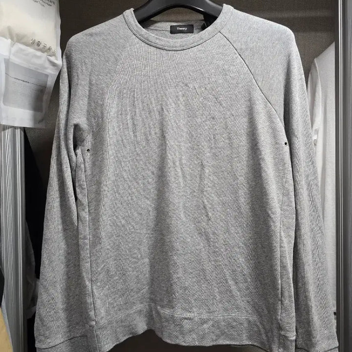 [BUNJANG] Theory Sweatshirt & T-shirt Bundle Set (M Size) / 띠어리 스웻셔츠&반팔 묶음 (M사이즈)