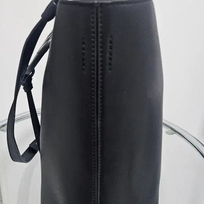 [SOLD OUT] 토리버치 블랙 레더 버킷백 숄더백