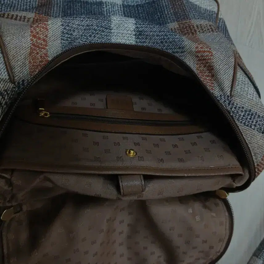 [BUNJANG] Backpack / 닥스체크무늬 백팩 가방