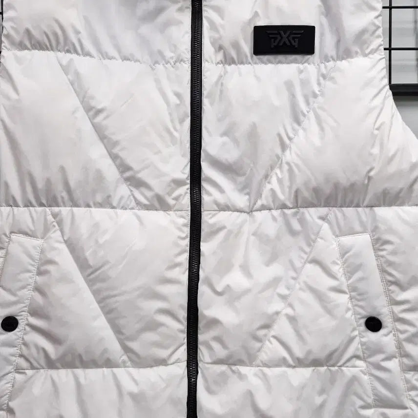 [BUNJANG] PXG White Welding Down Vest / 100L PXG 화이트 웰딩 다운 조끼 베스트.