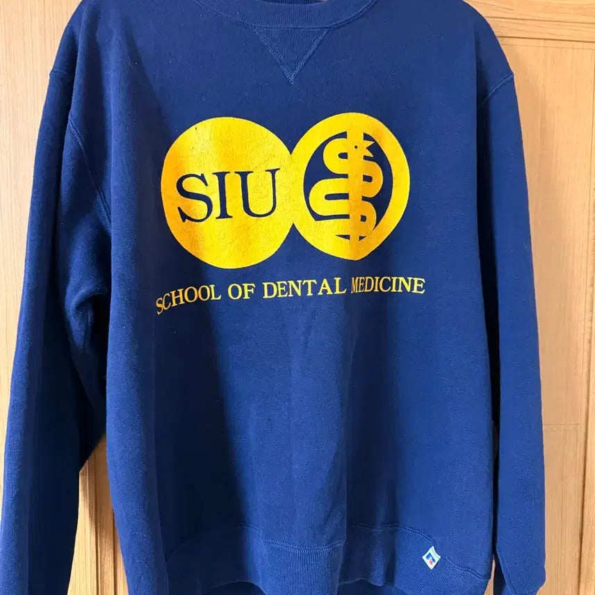 [BUNJANG] Russell SIU Dental School Blue Vintage Sweatshirt / 90s 빈티지 Russell 러셀  SIU 덴탈 스쿨 블루 맨투맨