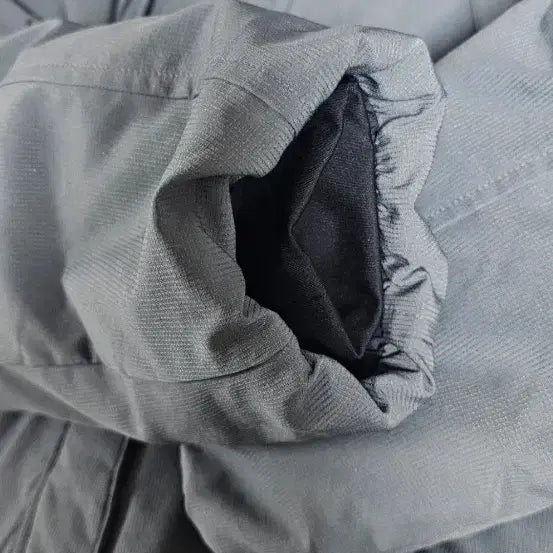 [BUNJANG] Under Armour Down Padded Jacket / 언더아머 다운패딩