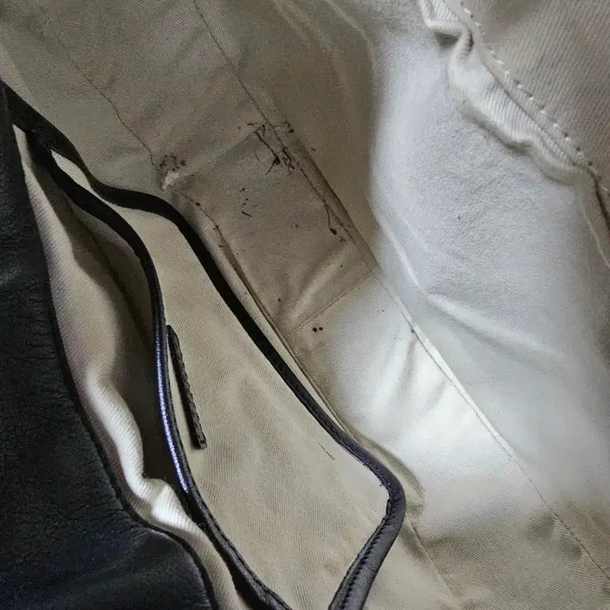 [BUNJANG] Elbategev Ostra Shoulder Bag / 엘바테게브 오스트라 가방