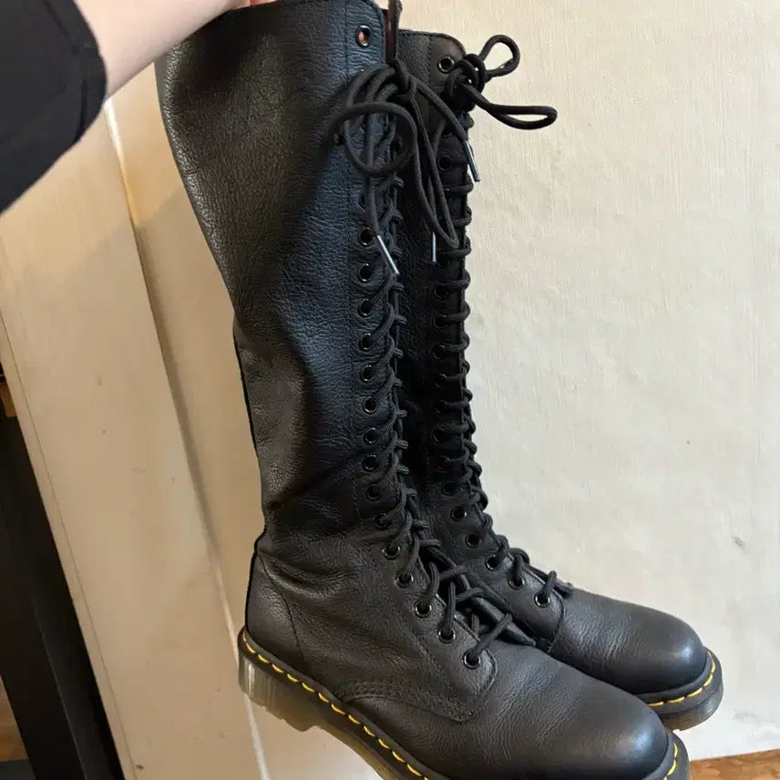 [BUNJANG] Dr. Martens Long Boots Black / 닥터마틴 롱 부츠 블랙