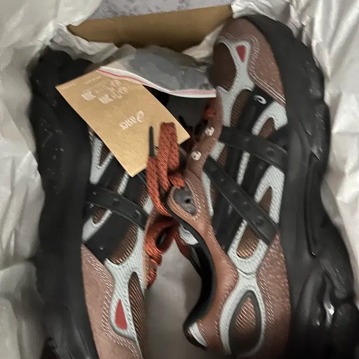 [BUNJANG] Asics Gel NYC 2.0 SSHS Limited Edition Sneakers / 아식스 젤 NYC 2.0 SSHS 새상품
