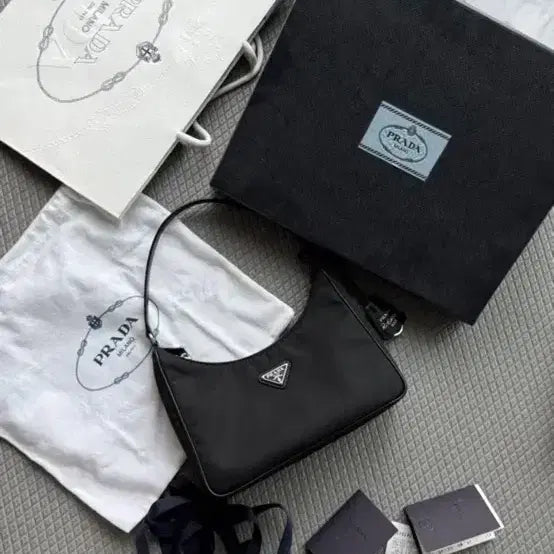 [BUNJANG] Prada Re-Nylon 2005 Bag / 프라다 리나일론백2005