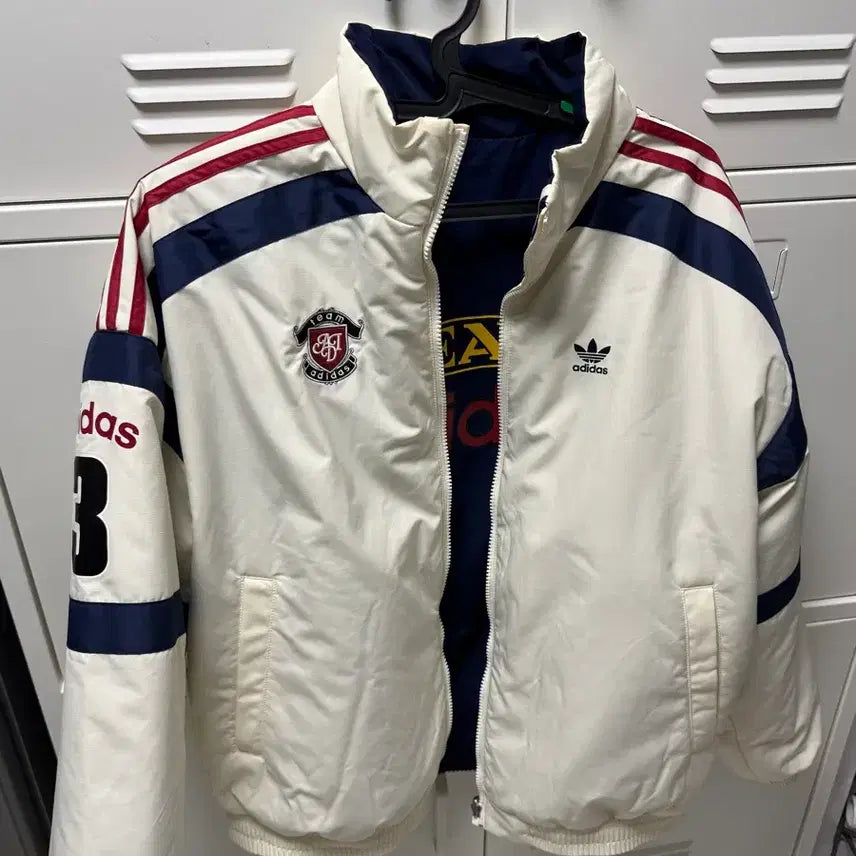 [BUNJANG] Adidas Reversible Padded Jacket KC0094 / 아디다스 리버시블 자켓 패딩 kc0094