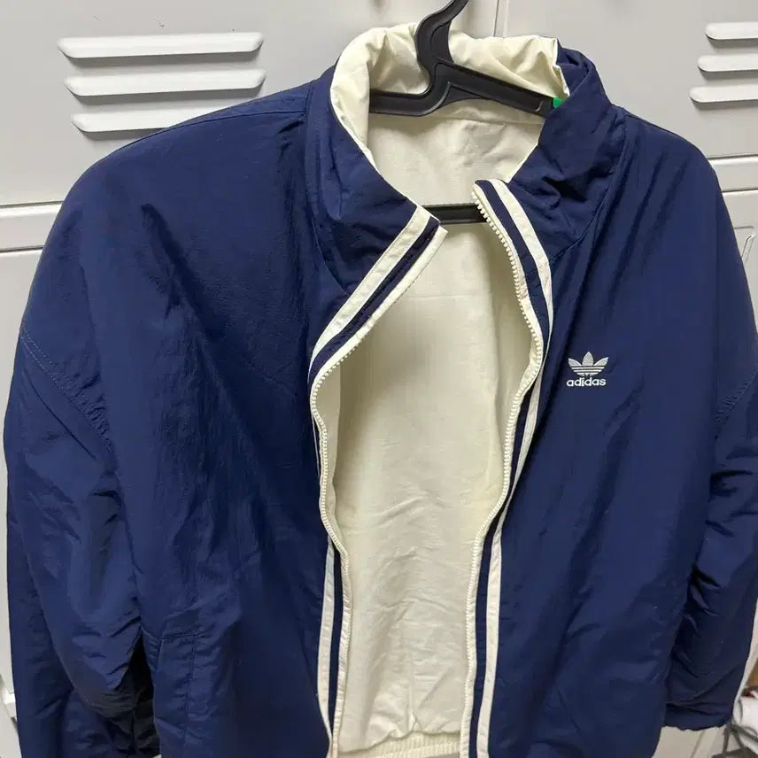 [BUNJANG] Adidas Reversible Padded Jacket KC0094 / 아디다스 리버시블 자켓 패딩 kc0094