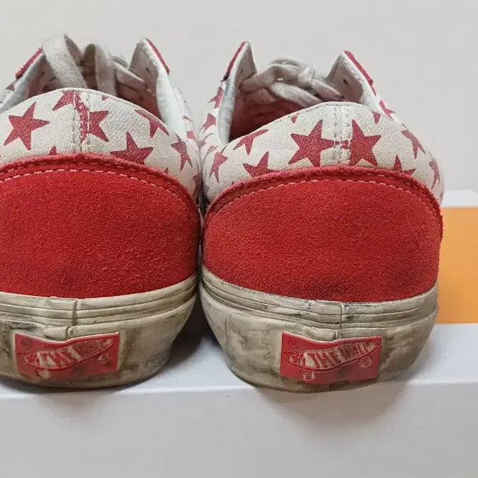 [BUNJANG] Vans Vault x Bianca Chandon Old Skool Sneakers / 반스 볼트 x 비앙카 샹동 올드스쿨