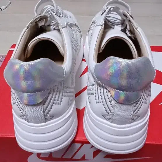 [BUNJANG] Michel by Tandy Sneakers (245mm) / 미셸바이탠디 스니커즈(245mm)