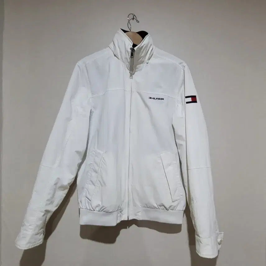 [BUNJANG] Tommy Hilfiger Windbreaker Jacket / 타미힐피거 바람막이 자켓