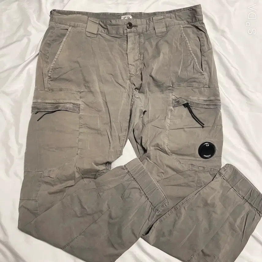 [BUNJANG] CP Company Cargo Jogger Pants / CP컴퍼니 카고 조거 팬츠