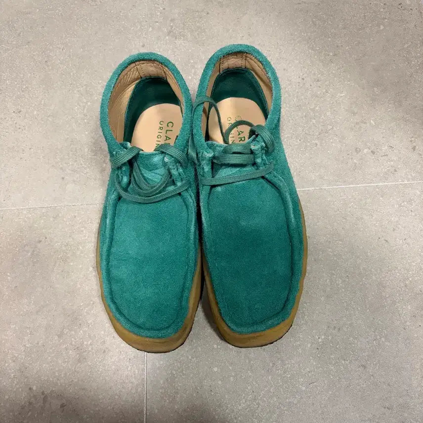[BUNJANG] Hidden NY x Clarks Wallabee Boots (Emerald) 270 / Hidden ny(히든뉴욕) x 클락스 왈라비부츠 컵 270