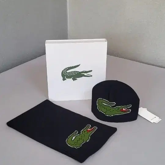 [BUNJANG] Lacoste Wool Beanie & Scarf Set / 새상품)라코스테 비니&머플러 (남녀공용)