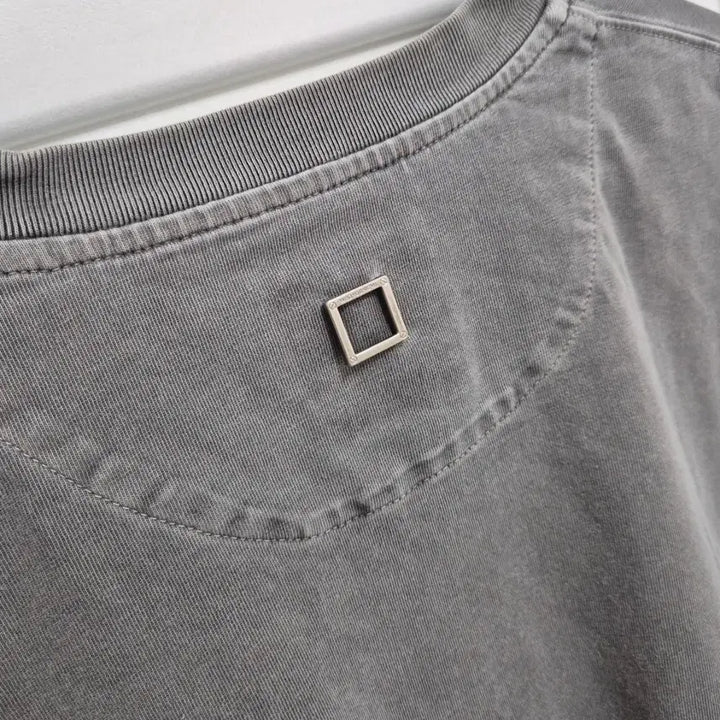 [SOLD OUT] (정품) 우영미 25SS 그레이 플라워 반팔 티셔츠 48