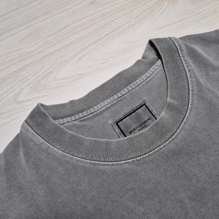 [SOLD OUT] (정품) 우영미 25SS 그레이 플라워 반팔 티셔츠 48