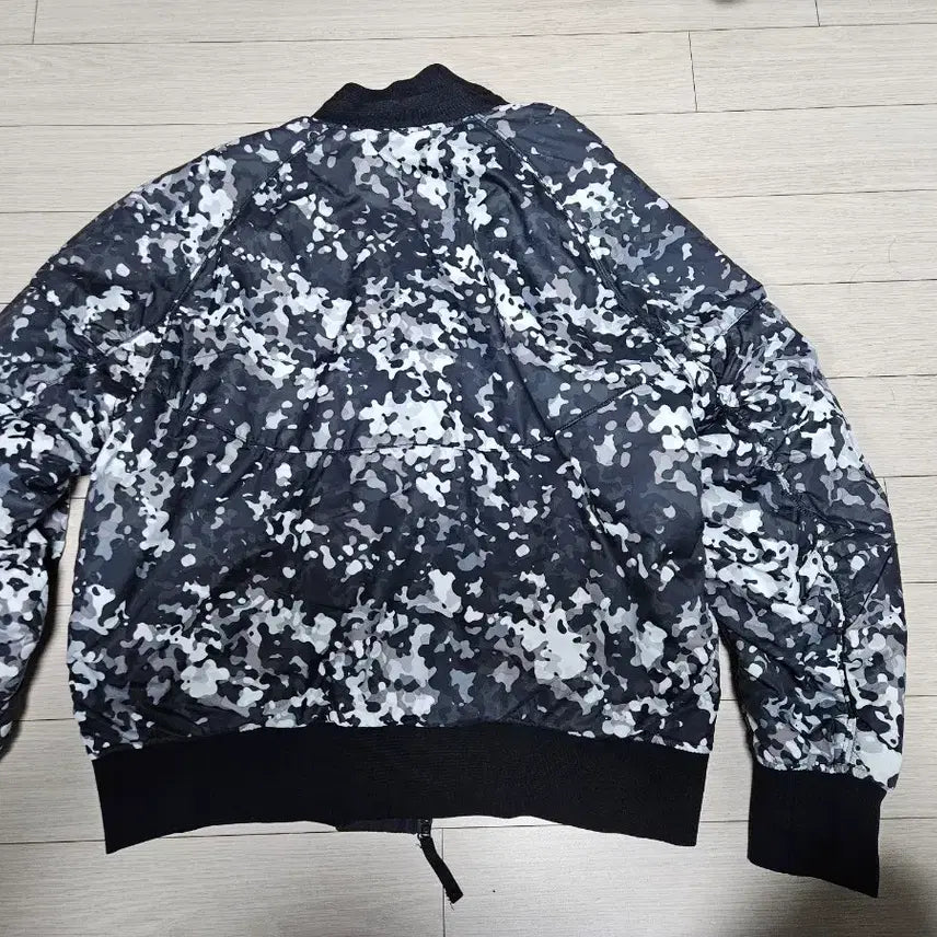 [BUNJANG] Nike Bomber Jacket / 나이키 양면 점퍼 봄버 항공 판매합니다.