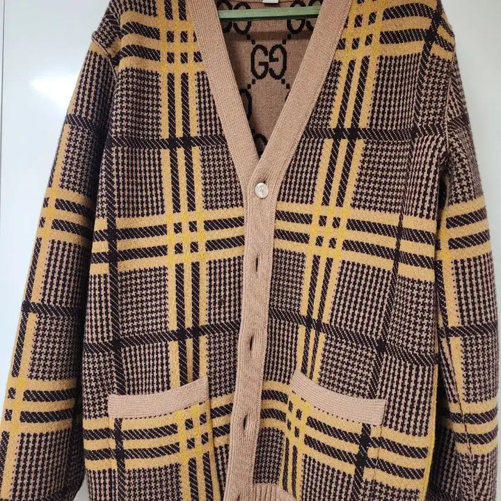 [BUNJANG] Gucci Reversible Brown Knit Cardigan (Size M) / 구찌 리버시블 브라운 니트 가디건 m사이즈 100-105사이즈
