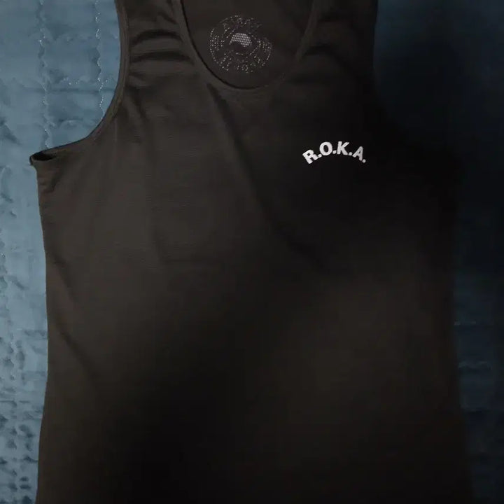 [BUNJANG] ROKA Black Sleeveless Tank Top 2XL / ROKA 검정색 민소매 나시 2XL
