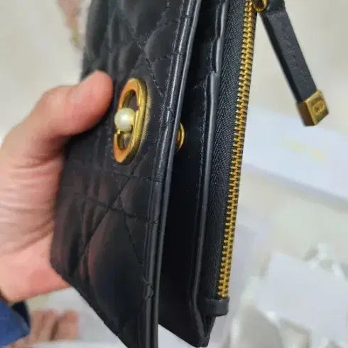 [BUNJANG] Dior Lady Dior Black Card Wallet / 디올 레이디 디올 블랙 카드지갑