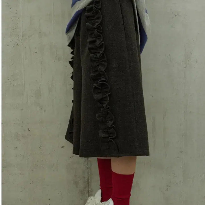 [BUNJANG] Hokus Pokus Winter Frill Pants / 호쿠스포쿠스 Winter dumb and frill pants